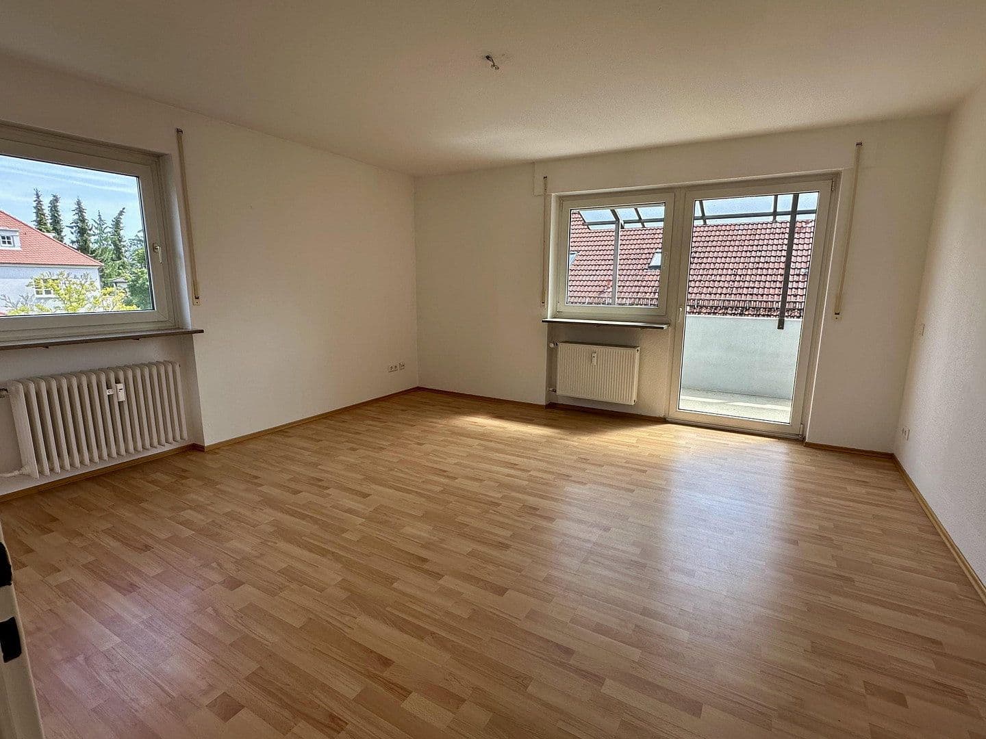 1 bedroom with open-plan kitchen flat to rent, 70 m², Thumenberger Weg 65, Nürnberg, Bavaria 1 bedroom with open-plan kitchen flat to rent, 70 m², Thumenberger Weg 65, Nürnberg, Bavaria