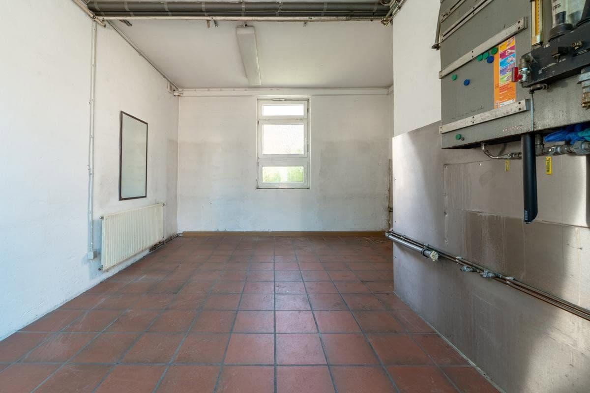 non-residential property to rent, 615 m², Winzingerstraße 37, Neustadt an der Weinstraße, Rhineland-Palatinate non-residential property to rent, 615 m², Winzingerstraße 37, Neustadt an der Weinstraße, Rhineland-Palatinate