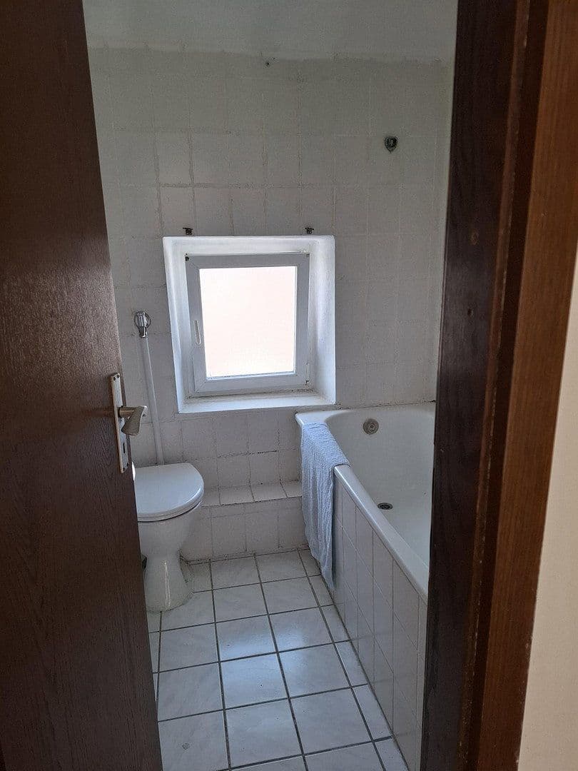 house for sale, 380 m², Andernach, Rhineland-Palatinate house for sale, 380 m², Andernach, Rhineland-Palatinate