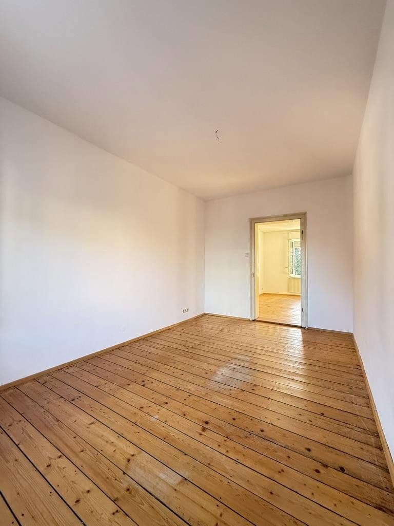 house for sale, 223 m², Singen (Hohentwiel), Baden-Württemberg house for sale, 223 m², Singen (Hohentwiel), Baden-Württemberg