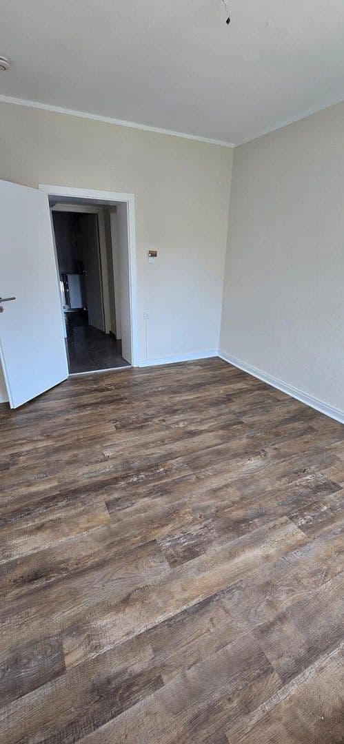 3 bedroom flat to rent, 65 m², Hobeisenstr., Essen, North Rhine-Westphalia 3 bedroom flat to rent, 65 m², Hobeisenstr., Essen, North Rhine-Westphalia