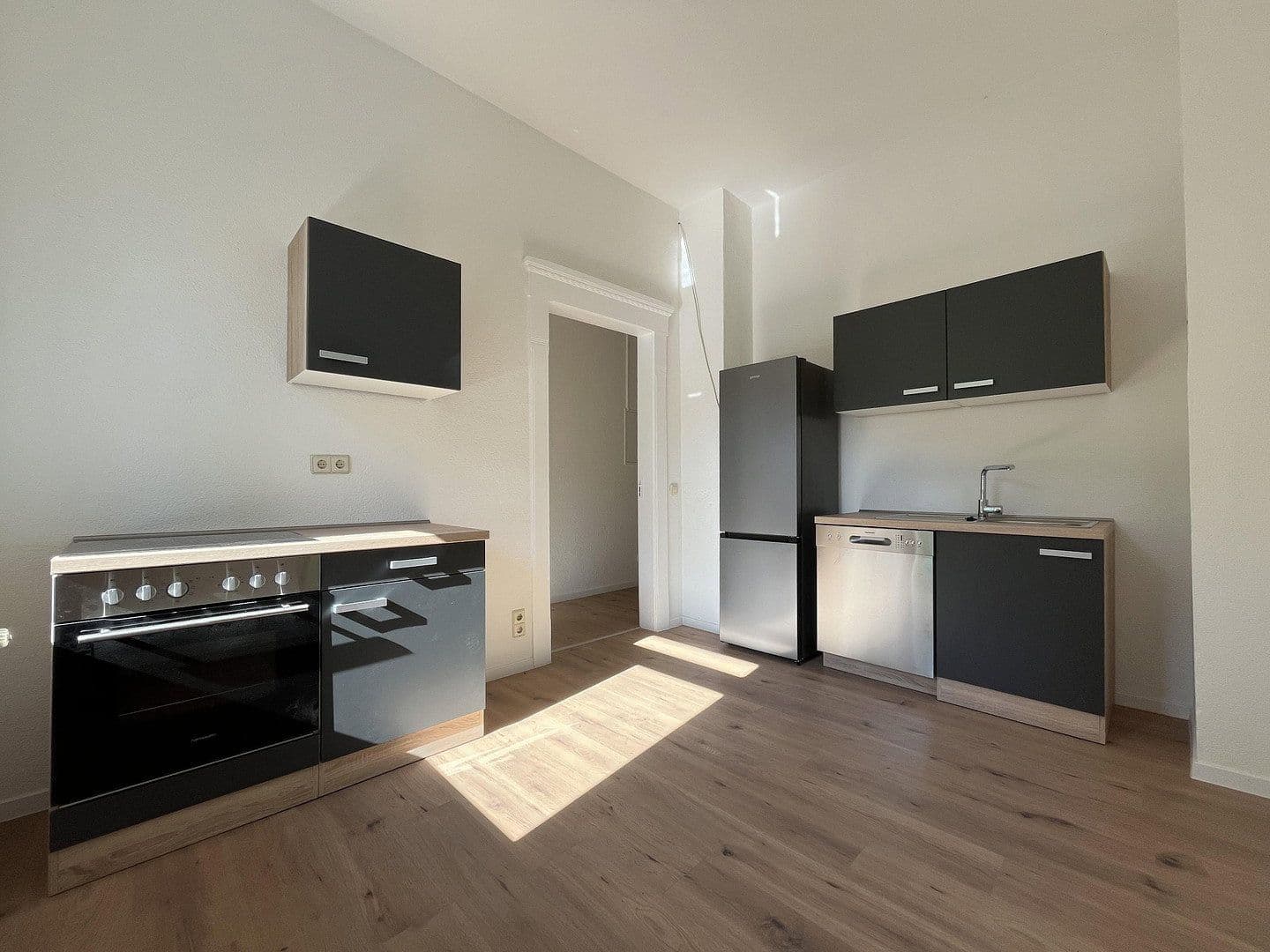3 bedroom flat to rent, 85 m², Thomas-Mann-Straße 13, Zwickau, Saxony 3 bedroom flat to rent, 85 m², Thomas-Mann-Straße 13, Zwickau, Saxony