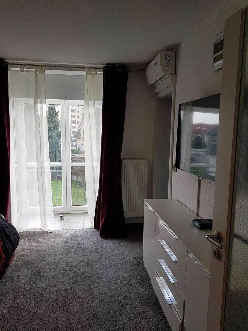 3 bedroom with open-plan kitchen flat to rent, 110 m², Hanau, Hesse 3 bedroom with open-plan kitchen flat to rent, 110 m², Hanau, Hesse
