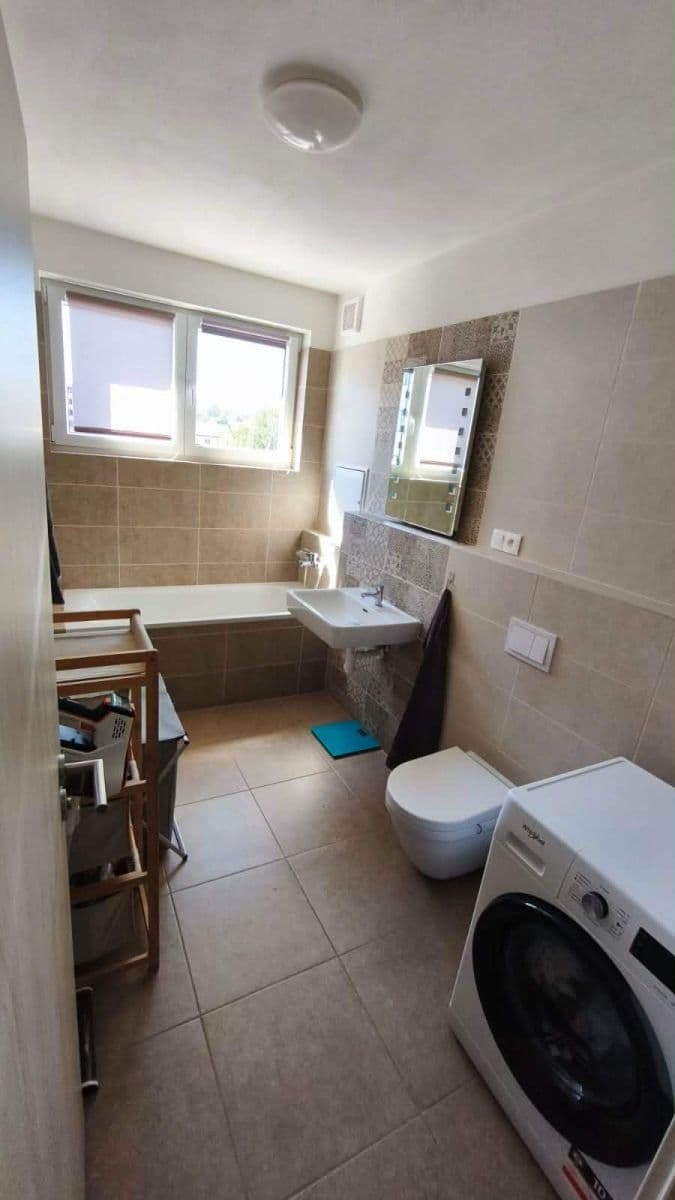 Studio flat to rent, 37 m², U Pondu, Heřmanova Huť, Plzeňský Region Studio flat to rent, 37 m², U Pondu, Heřmanova Huť, Plzeňský Region