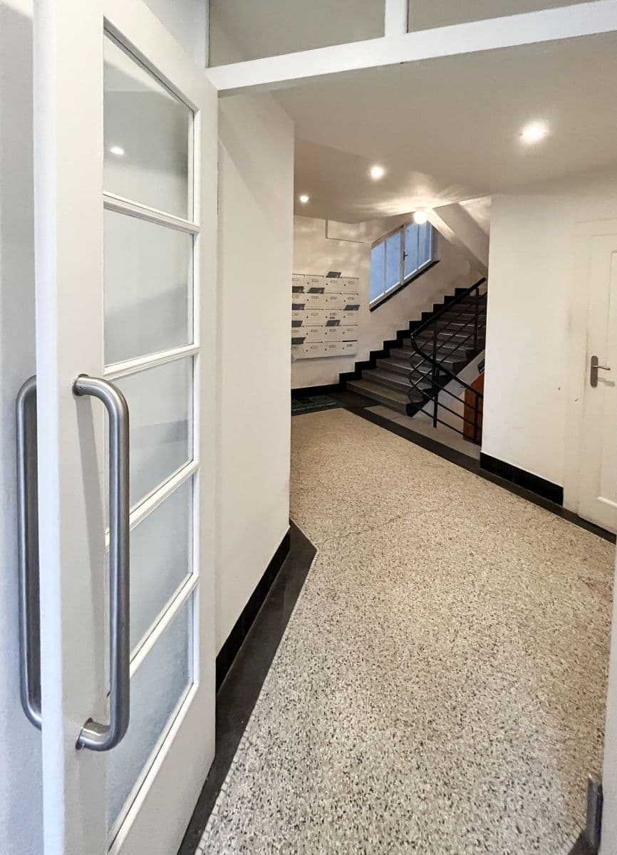 1 bedroom flat to rent, 38 m², Na Malovance, Prague, Prague 1 bedroom flat to rent, 38 m², Na Malovance, Prague, Prague