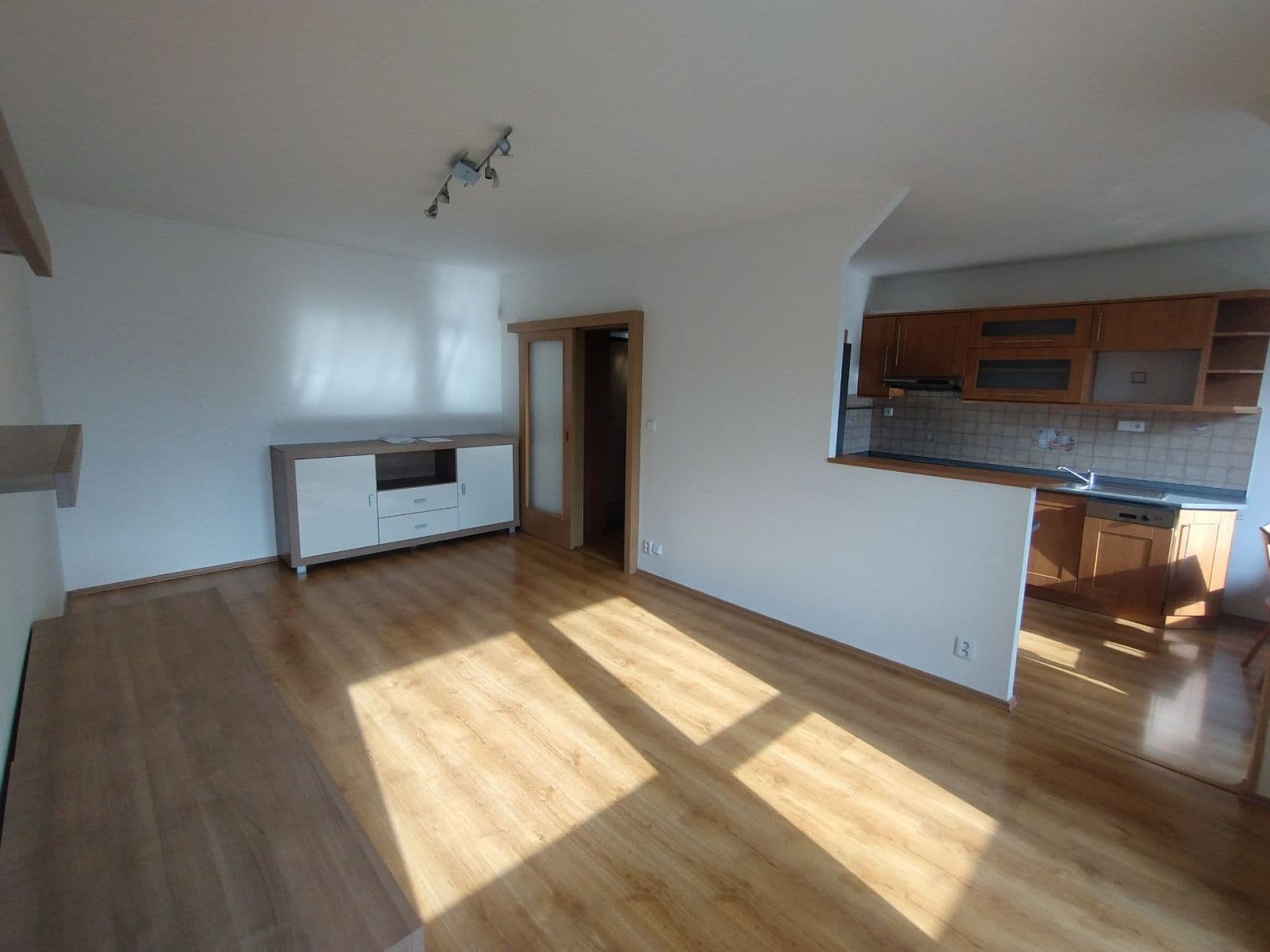 2 bedroom flat to rent, 55 m², Novomeského, Prague, Prague 2 bedroom flat to rent, 55 m², Novomeského, Prague, Prague
