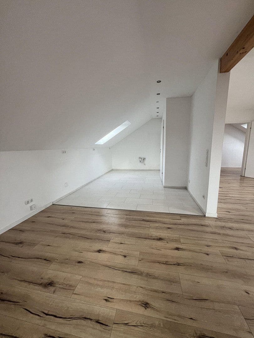 3 bedroom flat to rent, 88 m², Alsbach-Hähnlein, Hesse 3 bedroom flat to rent, 88 m², Alsbach-Hähnlein, Hesse
