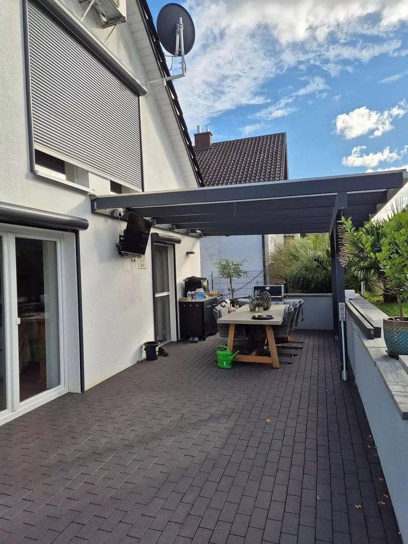 house for sale, 342 m², Saarbrücken, Saarland house for sale, 342 m², Saarbrücken, Saarland