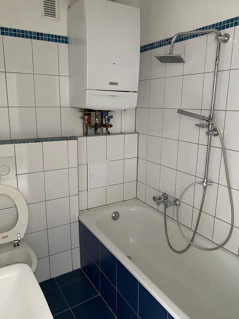 3 bedroom flat to rent, 30 m², Wuppertal, North Rhine-Westphalia 3 bedroom flat to rent, 30 m², Wuppertal, North Rhine-Westphalia