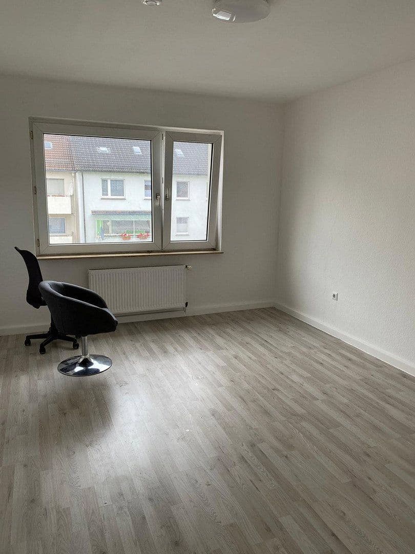 3 bedroom flat to rent, 30 m², Wuppertal, North Rhine-Westphalia 3 bedroom flat to rent, 30 m², Wuppertal, North Rhine-Westphalia