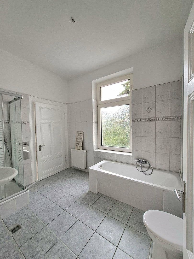 house for sale, 340 m², Solingen, North Rhine-Westphalia house for sale, 340 m², Solingen, North Rhine-Westphalia