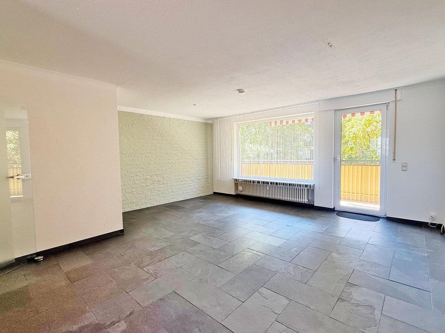 3 bedroom flat for sale, 82 m², Viernheim, Hesse 3 bedroom flat for sale, 82 m², Viernheim, Hesse
