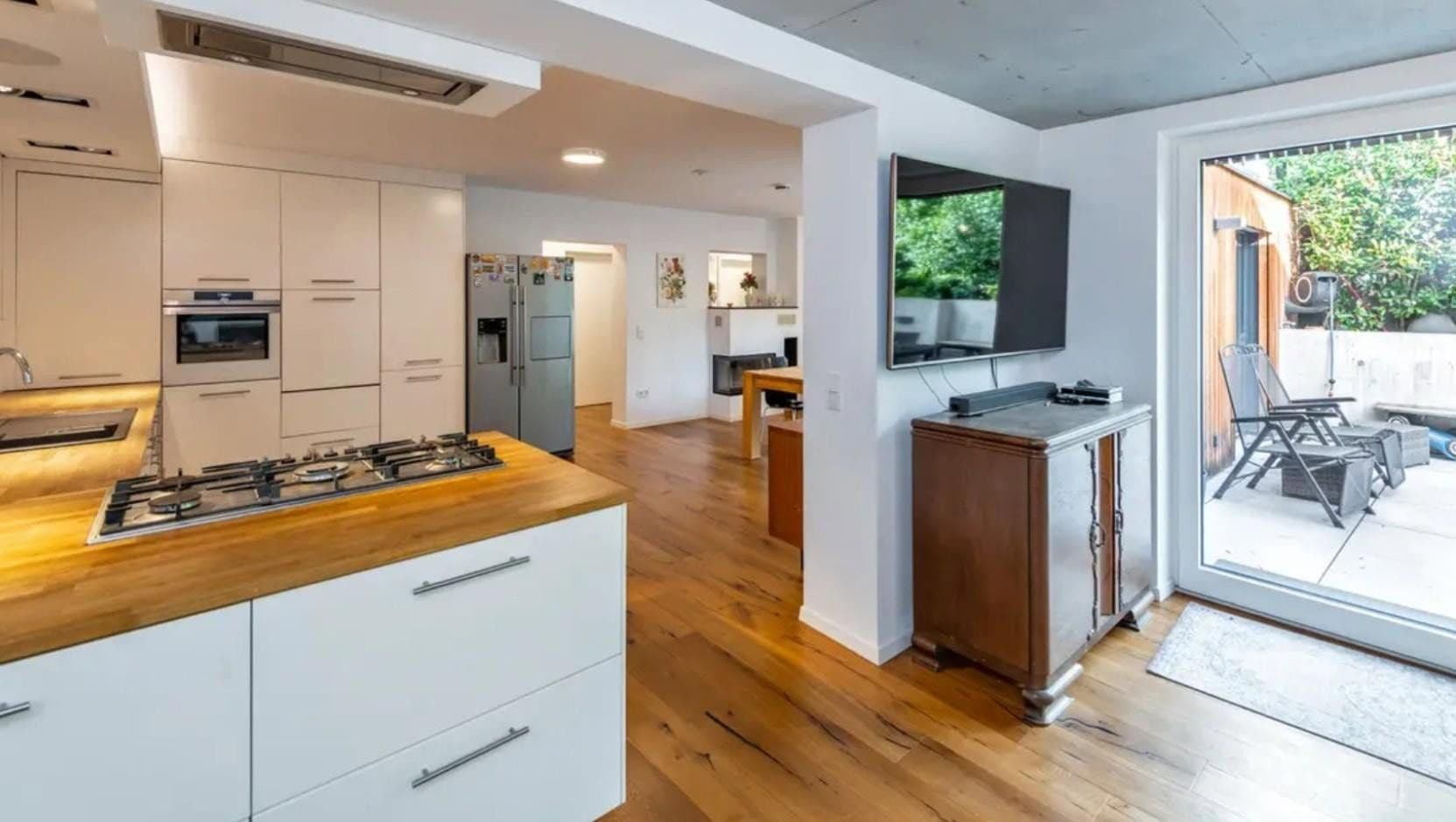 1 bedroom with open-plan kitchen flat to rent, 96 m², Stuttgart-Weilimdorf, Baden-Württemberg 1 bedroom with open-plan kitchen flat to rent, 96 m², Stuttgart-Weilimdorf, Baden-Württemberg
