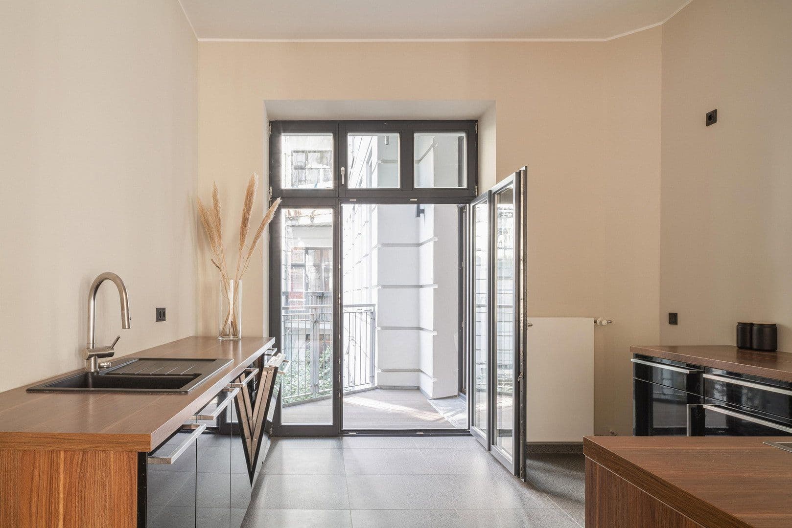 2 bedroom with open-plan kitchen flat for sale, 125 m², Graefestrasse 80, Berlin, Berlin 2 bedroom with open-plan kitchen flat for sale, 125 m², Graefestrasse 80, Berlin, Berlin