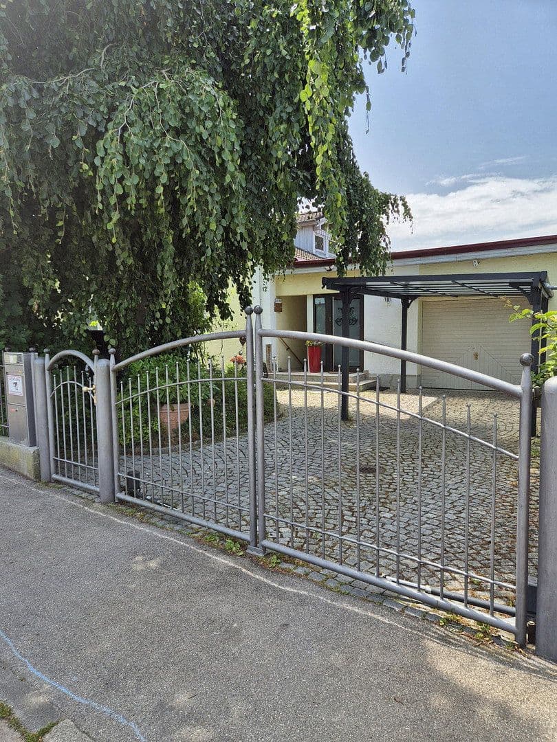 house for sale, 253 m², Untermeitingen, Bavaria house for sale, 253 m², Untermeitingen, Bavaria
