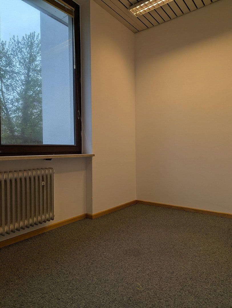 non-residential property for sale, 55 m², Germering-Unterpfaffenhofen, Bavaria non-residential property for sale, 55 m², Germering-Unterpfaffenhofen, Bavaria