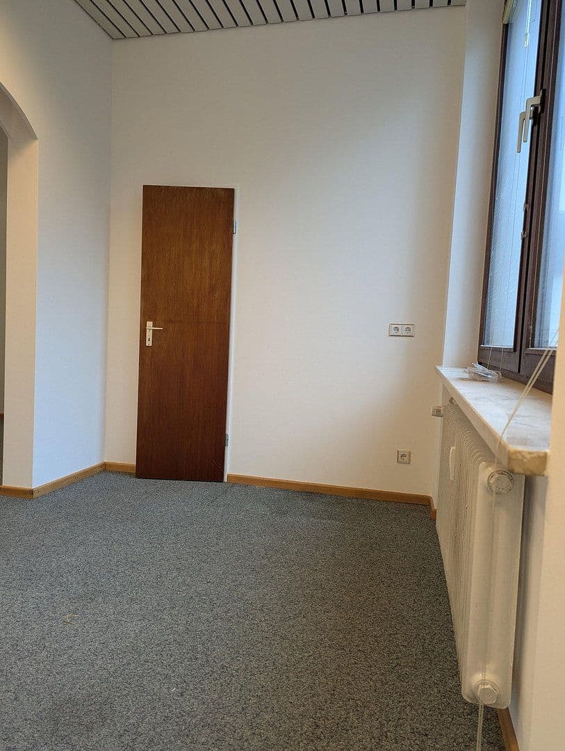 non-residential property for sale, 55 m², Germering-Unterpfaffenhofen, Bavaria non-residential property for sale, 55 m², Germering-Unterpfaffenhofen, Bavaria