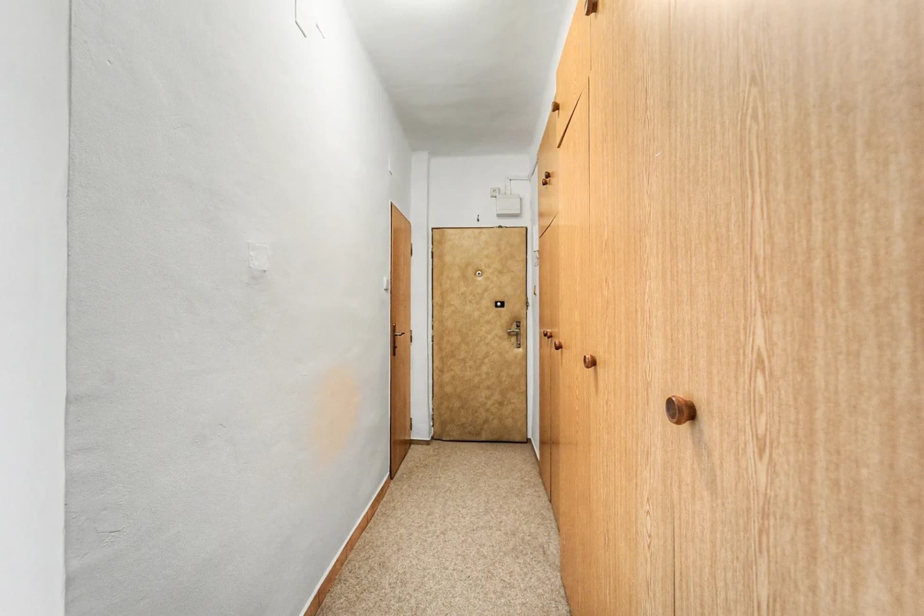 2 bedroom flat to rent, 57 m², Michelangelova, Prague, Prague 2 bedroom flat to rent, 57 m², Michelangelova, Prague, Prague