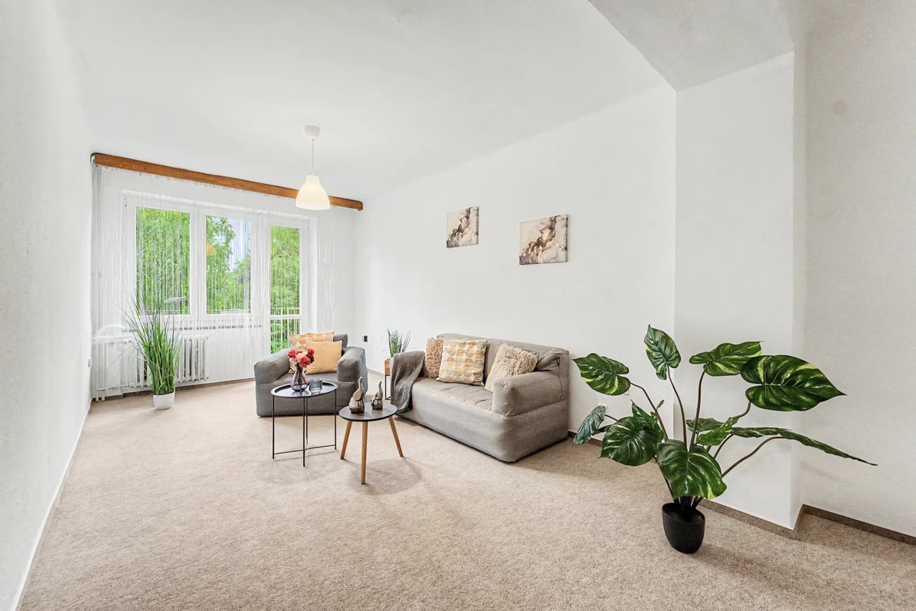 2 bedroom flat to rent, 57 m², Michelangelova, Prague, Prague 2 bedroom flat to rent, 57 m², Michelangelova, Prague, Prague
