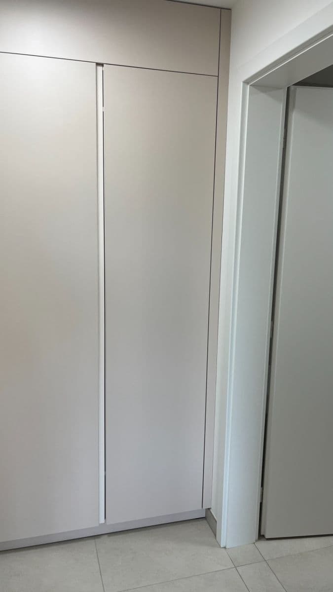 Studio flat to rent, 40 m², Kardašovská, Prague, Prague Studio flat to rent, 40 m², Kardašovská, Prague, Prague