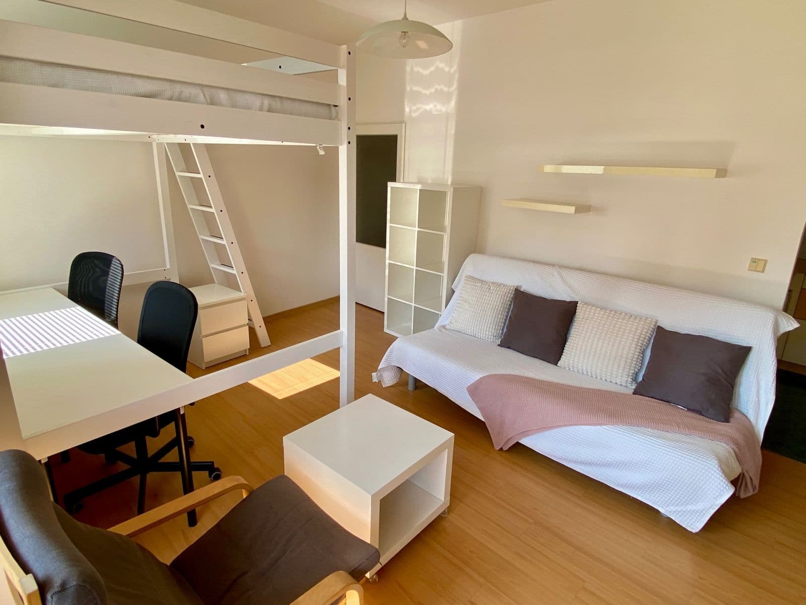 Studio flat to rent, 35 m², U Kříže, Prague, Prague Studio flat to rent, 35 m², U Kříže, Prague, Prague