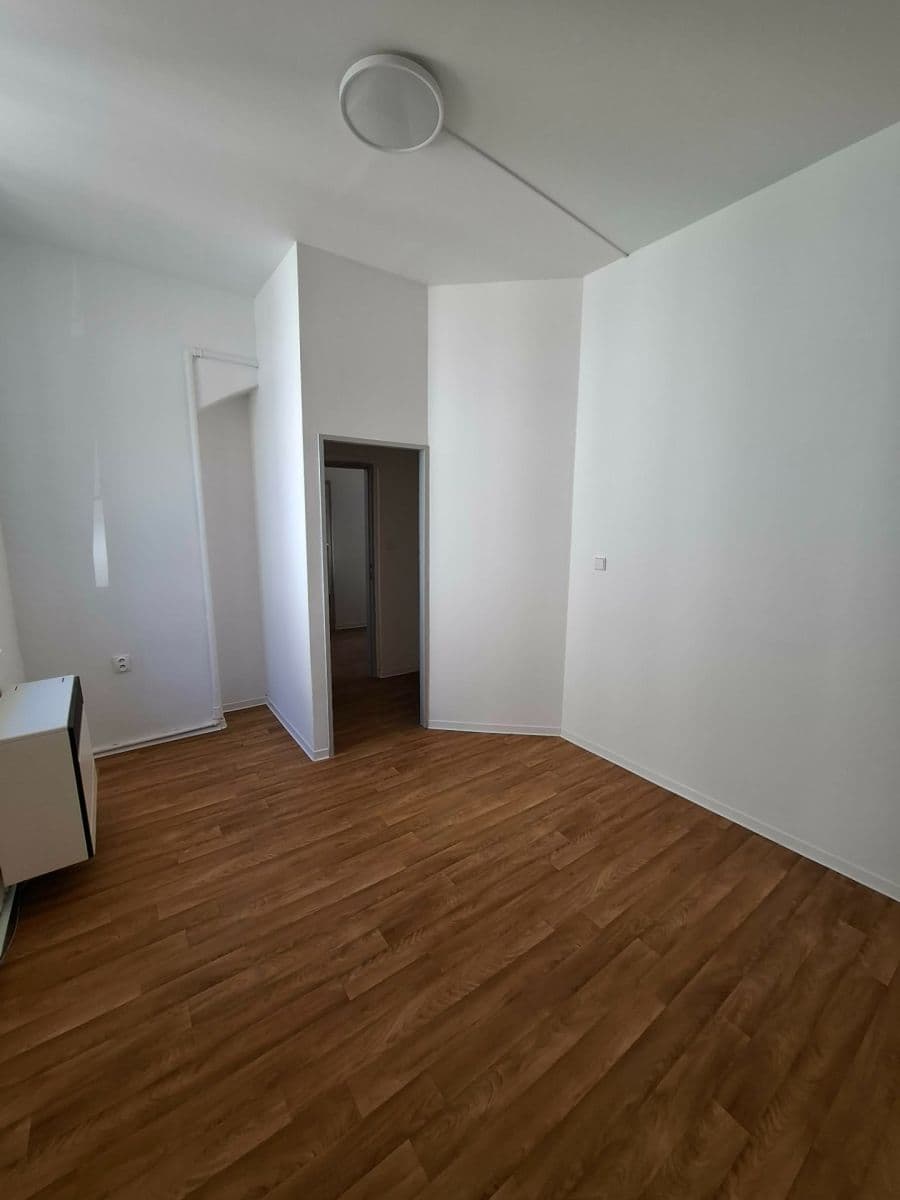 3 bedroom flat to rent, 78 m², Sedláčkova, Plzeň, Plzeňský Region 3 bedroom flat to rent, 78 m², Sedláčkova, Plzeň, Plzeňský Region
