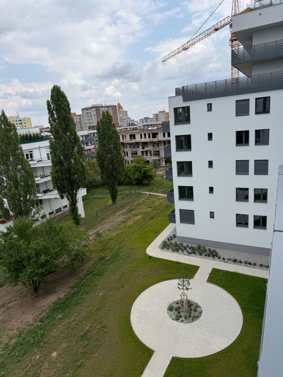 Studio flat to rent, 32 m², Divíškové, Prague, Prague Studio flat to rent, 32 m², Divíškové, Prague, Prague