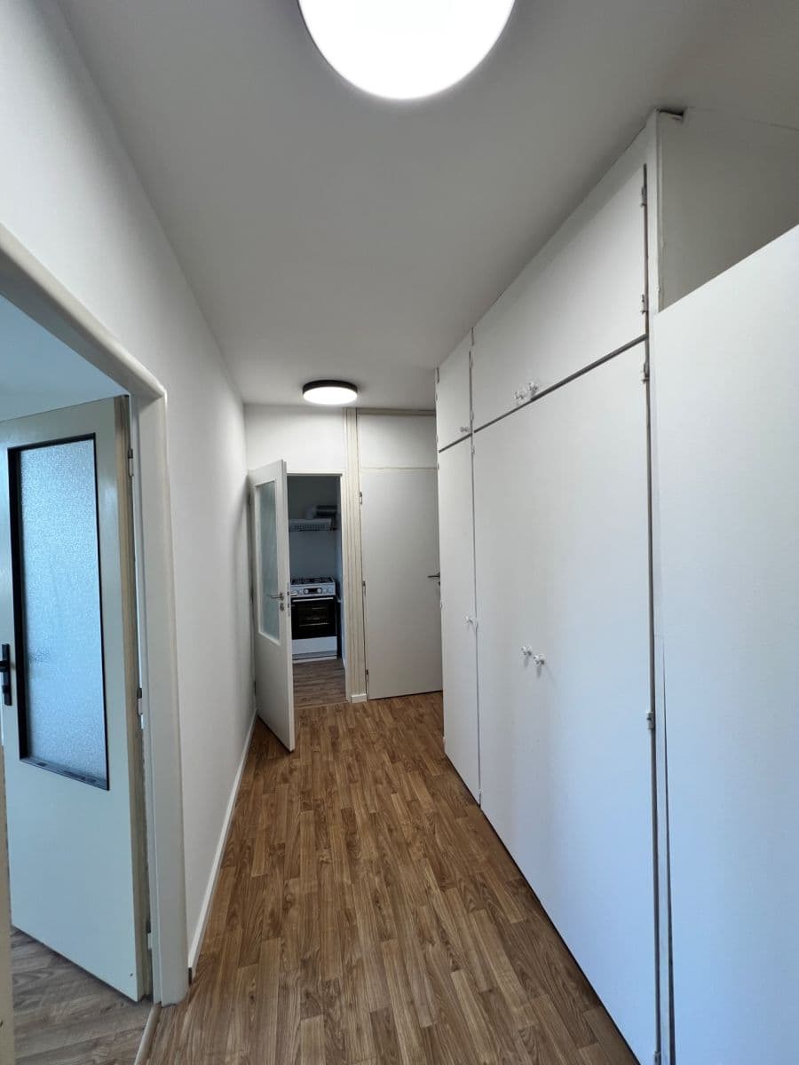 3 bedroom flat to rent, 61 m², Lužná, Prague, Prague 3 bedroom flat to rent, 61 m², Lužná, Prague, Prague
