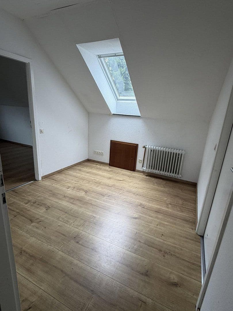 house for sale, 130 m², Brockenstraße 13, Solingen, North Rhine-Westphalia house for sale, 130 m², Brockenstraße 13, Solingen, North Rhine-Westphalia