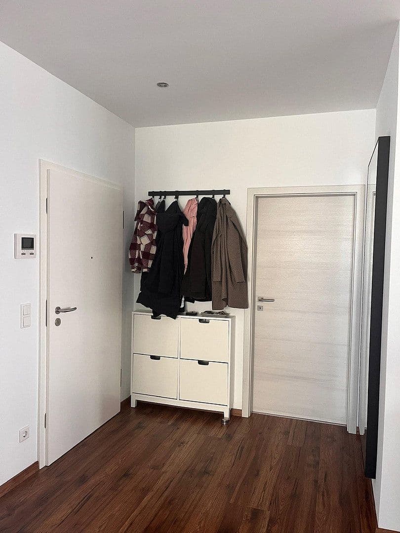 1 bedroom with open-plan kitchen flat to rent, 94 m², Saarbrücken, Saarland 1 bedroom with open-plan kitchen flat to rent, 94 m², Saarbrücken, Saarland