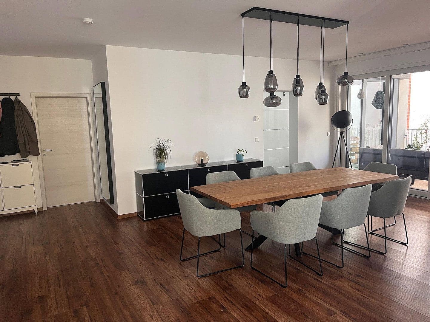 1 bedroom with open-plan kitchen flat to rent, 94 m², Saarbrücken, Saarland 1 bedroom with open-plan kitchen flat to rent, 94 m², Saarbrücken, Saarland