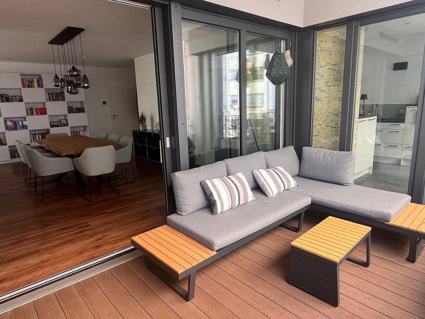 1 bedroom with open-plan kitchen flat to rent, 94 m², Saarbrücken, Saarland 1 bedroom with open-plan kitchen flat to rent, 94 m², Saarbrücken, Saarland