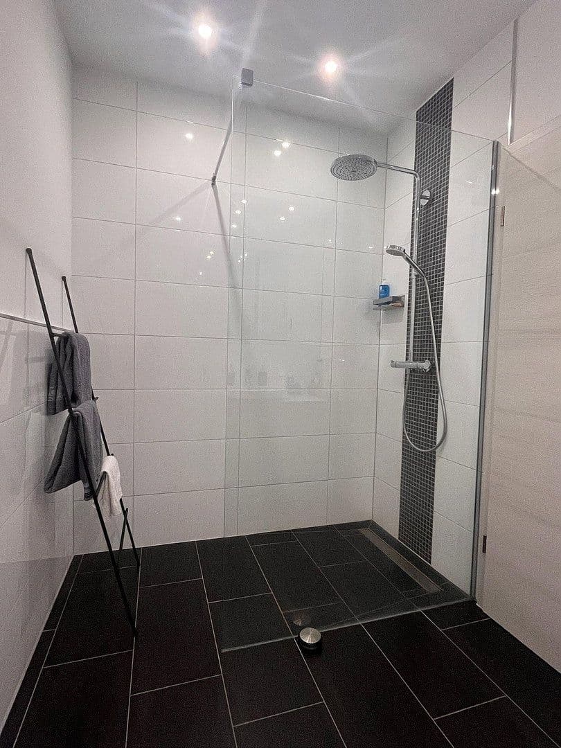 1 bedroom with open-plan kitchen flat to rent, 94 m², Saarbrücken, Saarland 1 bedroom with open-plan kitchen flat to rent, 94 m², Saarbrücken, Saarland