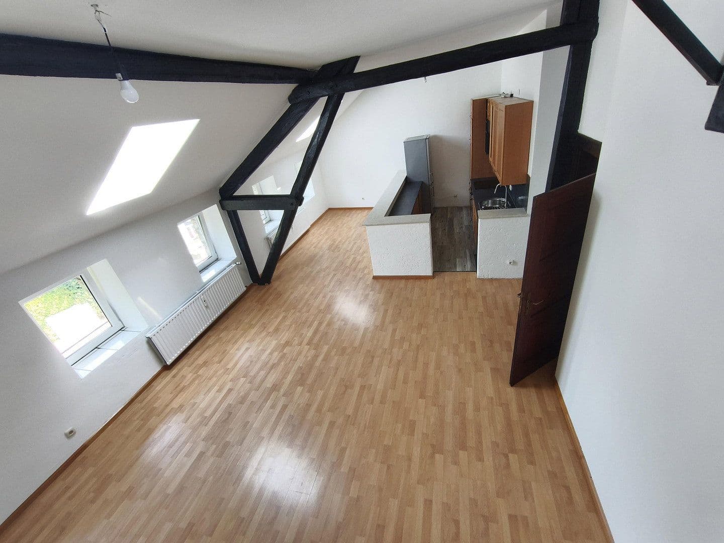 2 bedroom with open-plan kitchen flat to rent, 83 m², Aachener Strasse 50, Stolberg, North Rhine-Westphalia 2 bedroom with open-plan kitchen flat to rent, 83 m², Aachener Strasse 50, Stolberg, North Rhine-Westphalia