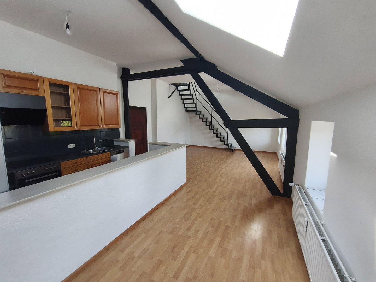 2 bedroom with open-plan kitchen flat to rent, 83 m², Aachener Strasse 50, Stolberg, North Rhine-Westphalia 2 bedroom with open-plan kitchen flat to rent, 83 m², Aachener Strasse 50, Stolberg, North Rhine-Westphalia