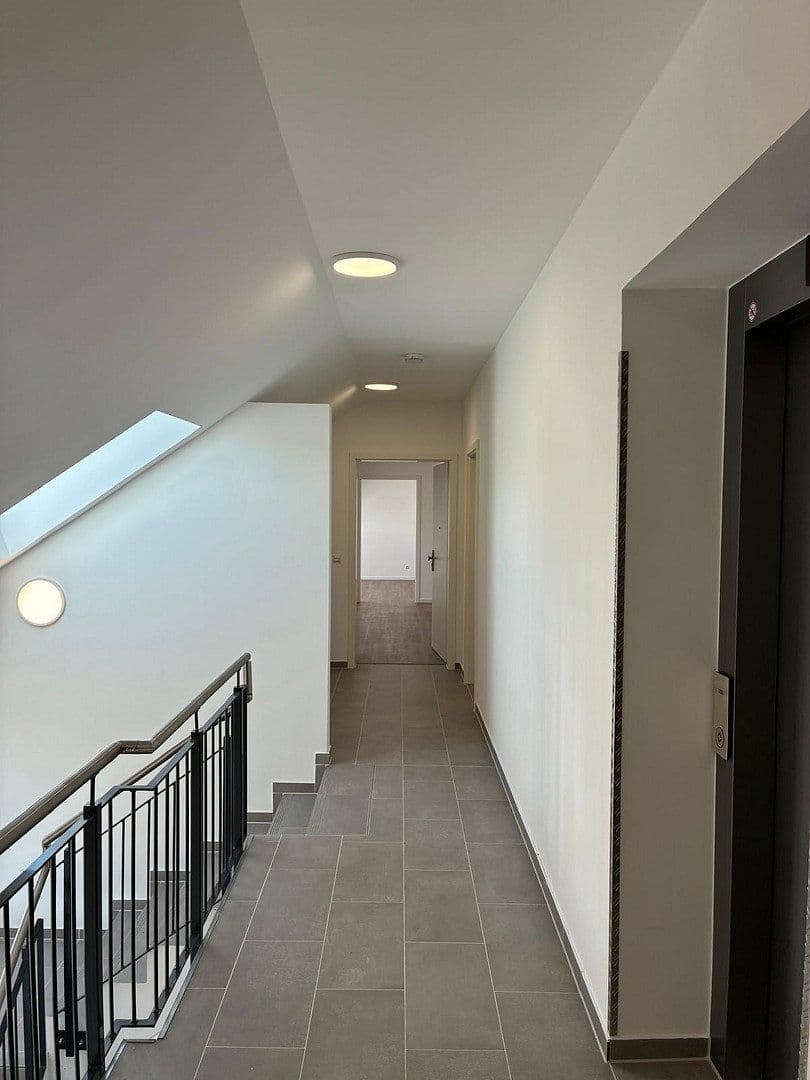 2 bedroom flat to rent, 70 m², Nauen, Brandenburg 2 bedroom flat to rent, 70 m², Nauen, Brandenburg