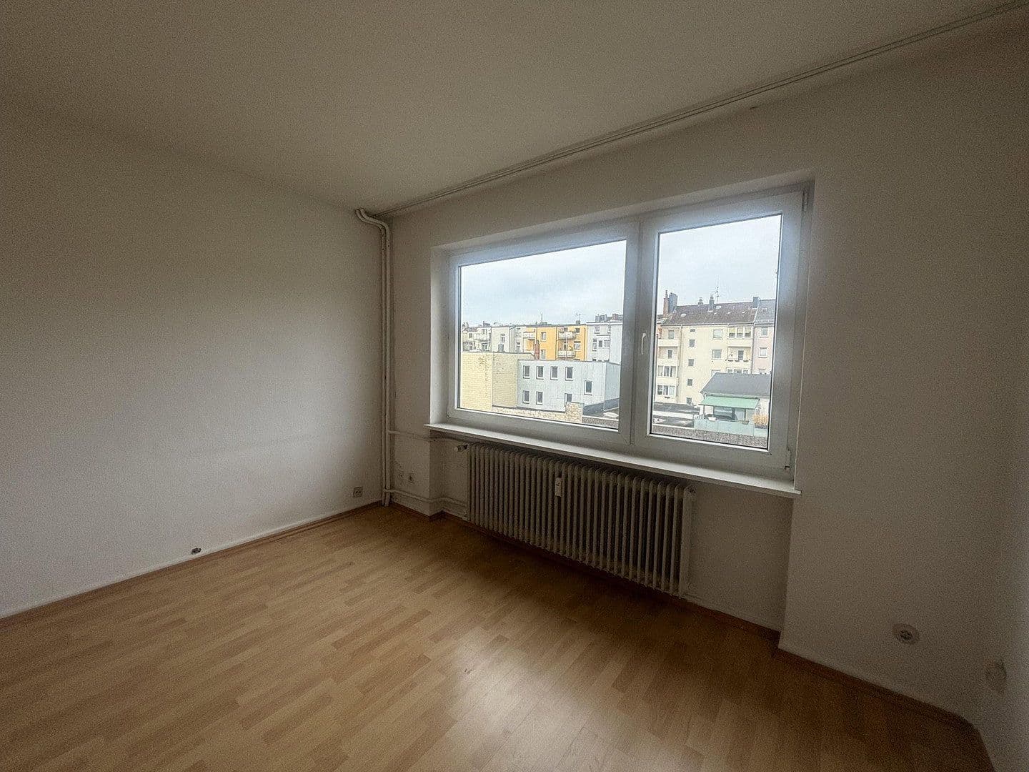 2 bedroom with open-plan kitchen flat to rent, 90 m², Westring 337, Kiel, Schleswig-Holstein 2 bedroom with open-plan kitchen flat to rent, 90 m², Westring 337, Kiel, Schleswig-Holstein