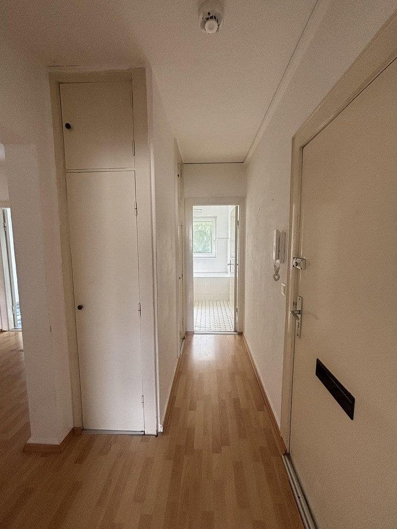 2 bedroom with open-plan kitchen flat to rent, 90 m², Westring 337, Kiel, Schleswig-Holstein 2 bedroom with open-plan kitchen flat to rent, 90 m², Westring 337, Kiel, Schleswig-Holstein