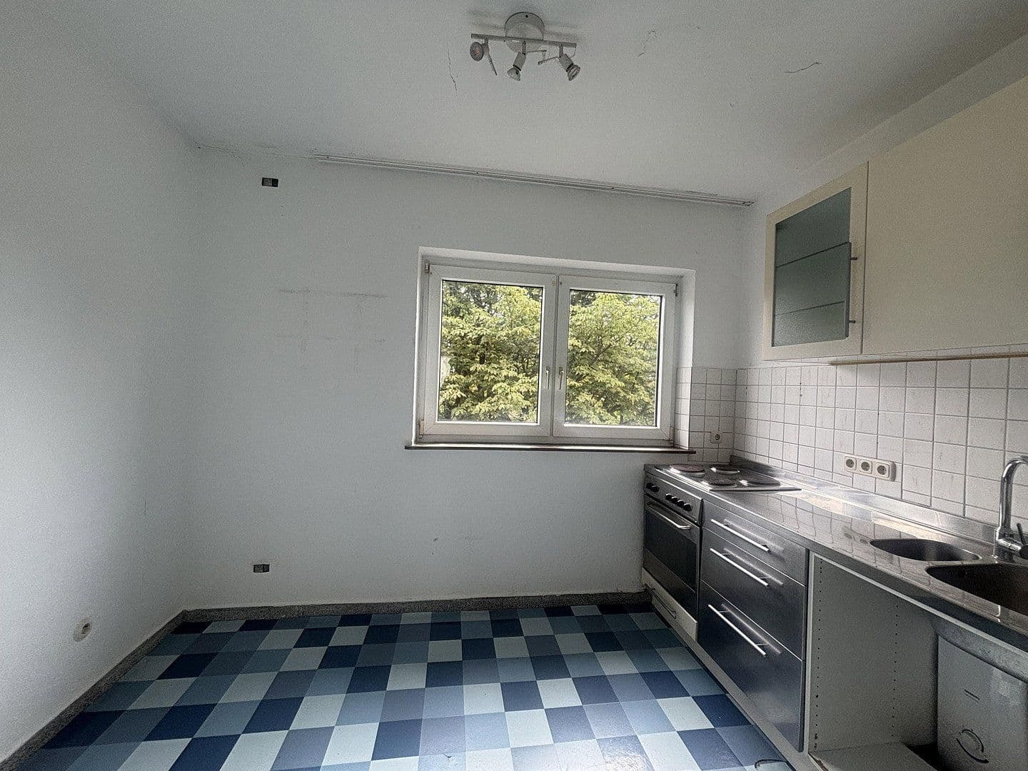 2 bedroom with open-plan kitchen flat to rent, 90 m², Westring 337, Kiel, Schleswig-Holstein 2 bedroom with open-plan kitchen flat to rent, 90 m², Westring 337, Kiel, Schleswig-Holstein