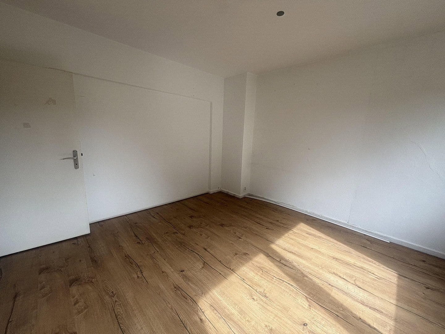2 bedroom with open-plan kitchen flat to rent, 90 m², Westring 337, Kiel, Schleswig-Holstein 2 bedroom with open-plan kitchen flat to rent, 90 m², Westring 337, Kiel, Schleswig-Holstein
