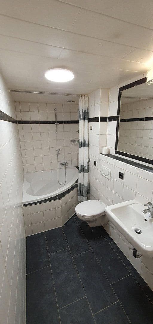 3 bedroom flat to rent, 55 m², Mönchengladbach, North Rhine-Westphalia 3 bedroom flat to rent, 55 m², Mönchengladbach, North Rhine-Westphalia