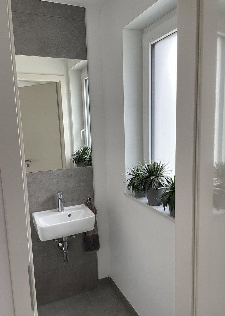 house to rent, 165 m², Kaiserslautern, Rhineland-Palatinate house to rent, 165 m², Kaiserslautern, Rhineland-Palatinate