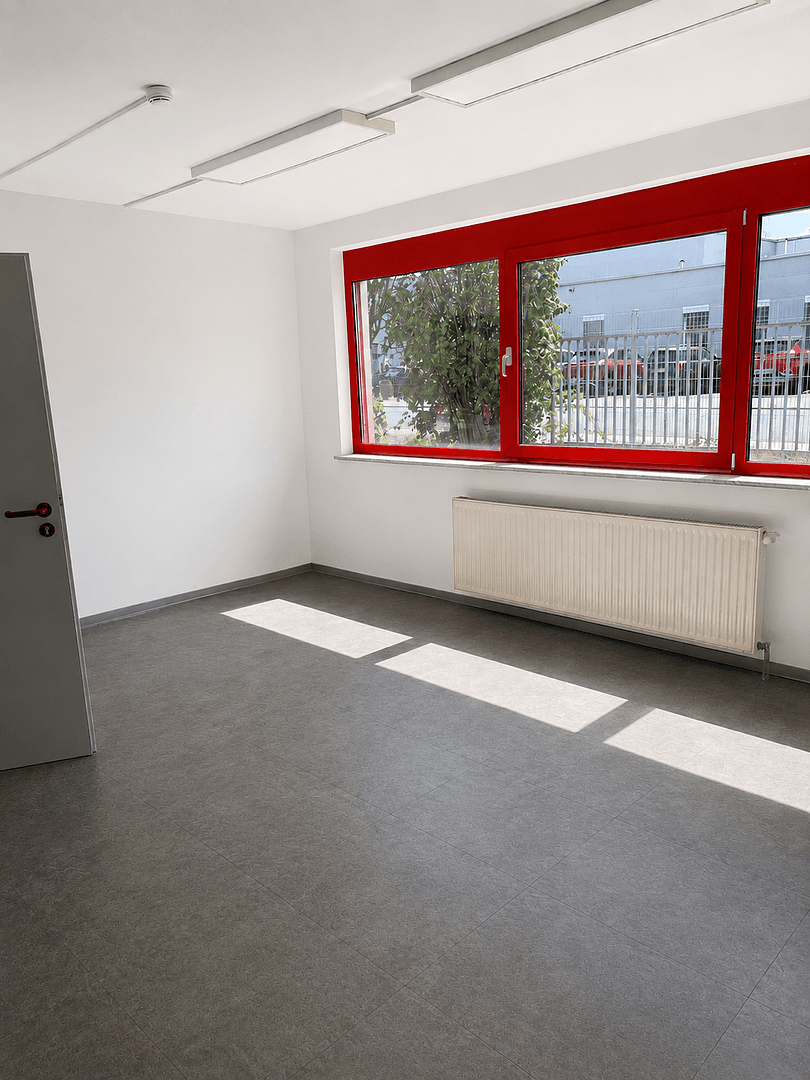 non-residential property to rent, 1,400 m², Birkenweiherstraße 17, Langenselbold, Hesse non-residential property to rent, 1,400 m², Birkenweiherstraße 17, Langenselbold, Hesse