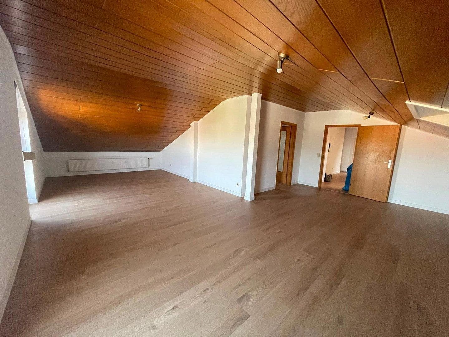 3 bedroom with open-plan kitchen flat to rent, 115 m², Brühl, Baden-Württemberg 3 bedroom with open-plan kitchen flat to rent, 115 m², Brühl, Baden-Württemberg