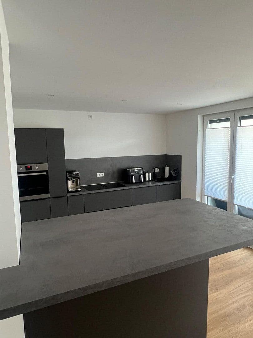 1 bedroom with open-plan kitchen flat to rent, 75 m², Weyerstraße 45, Solingen, North Rhine-Westphalia 1 bedroom with open-plan kitchen flat to rent, 75 m², Weyerstraße 45, Solingen, North Rhine-Westphalia