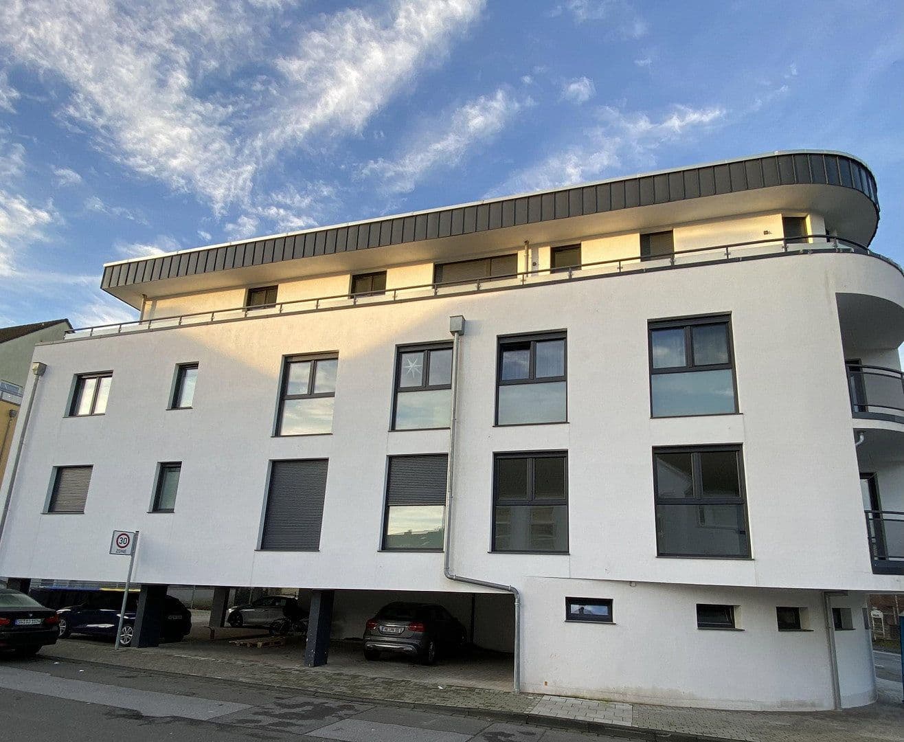 1 bedroom with open-plan kitchen flat to rent, 75 m², Weyerstraße 45, Solingen, North Rhine-Westphalia 1 bedroom with open-plan kitchen flat to rent, 75 m², Weyerstraße 45, Solingen, North Rhine-Westphalia
