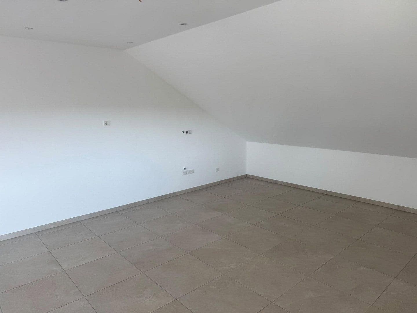 3 bedroom flat to rent, 130 m², Am Antoniweiher 4, Oberreichenbach, Bavaria 3 bedroom flat to rent, 130 m², Am Antoniweiher 4, Oberreichenbach, Bavaria