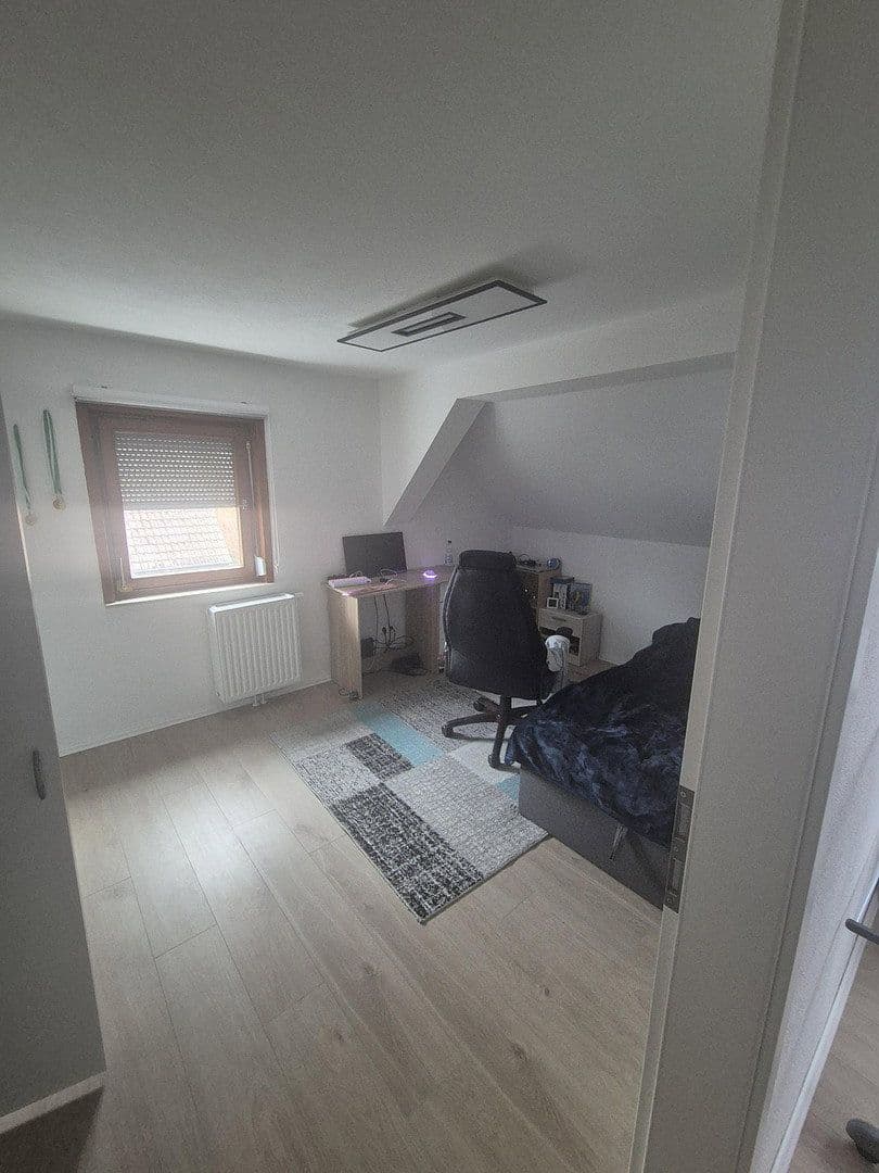 house for sale, 200 m², Illingen, Baden-Württemberg house for sale, 200 m², Illingen, Baden-Württemberg