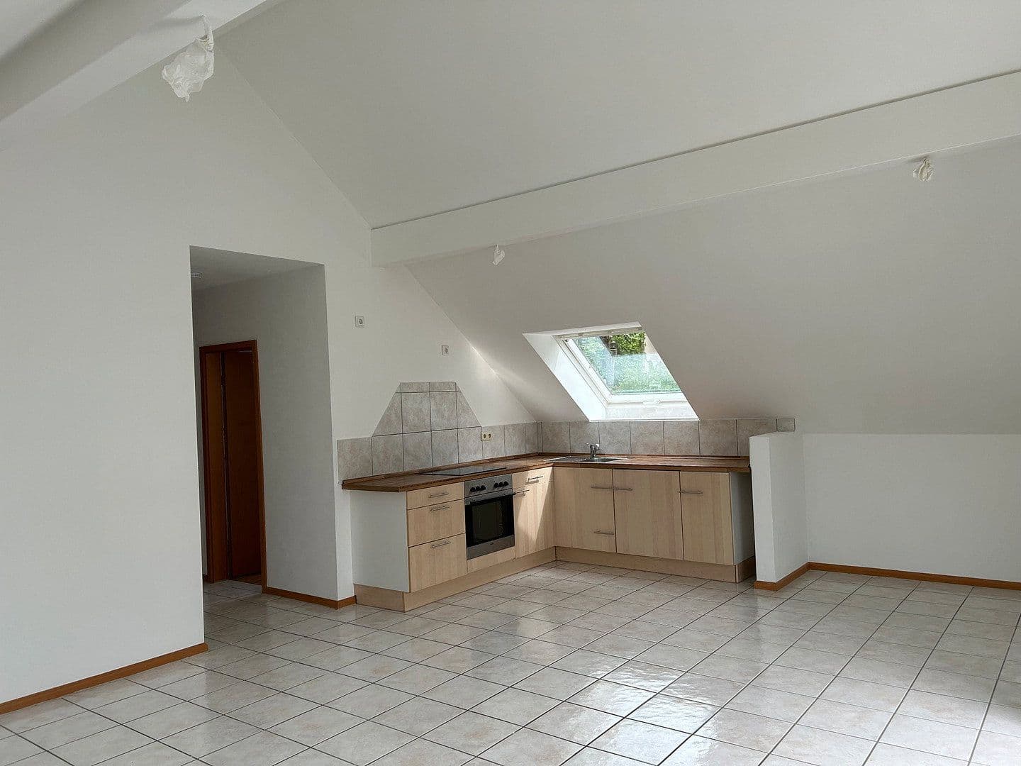 2 bedroom flat to rent, 70 m², Niedernhausen, Hesse 2 bedroom flat to rent, 70 m², Niedernhausen, Hesse