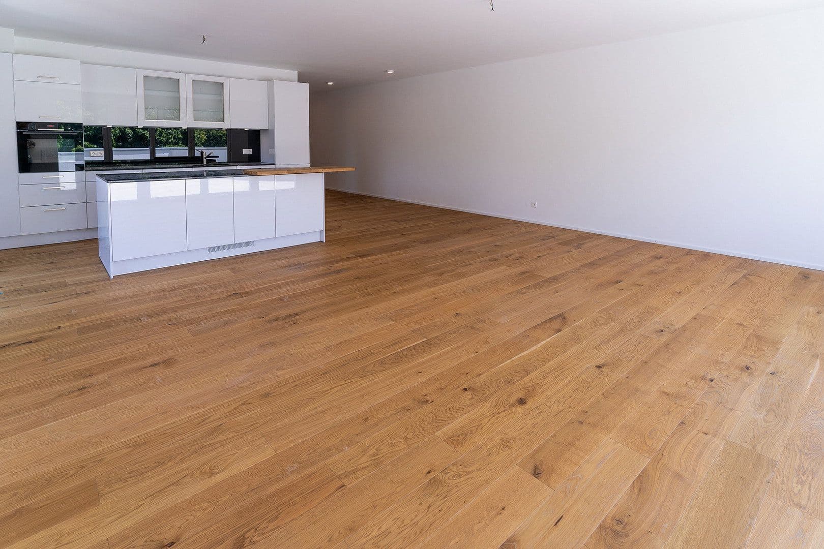 3 bedroom with open-plan kitchen flat to rent, 145 m², Unterer Welzberg 30, Calw, Baden-Württemberg 3 bedroom with open-plan kitchen flat to rent, 145 m², Unterer Welzberg 30, Calw, Baden-Württemberg